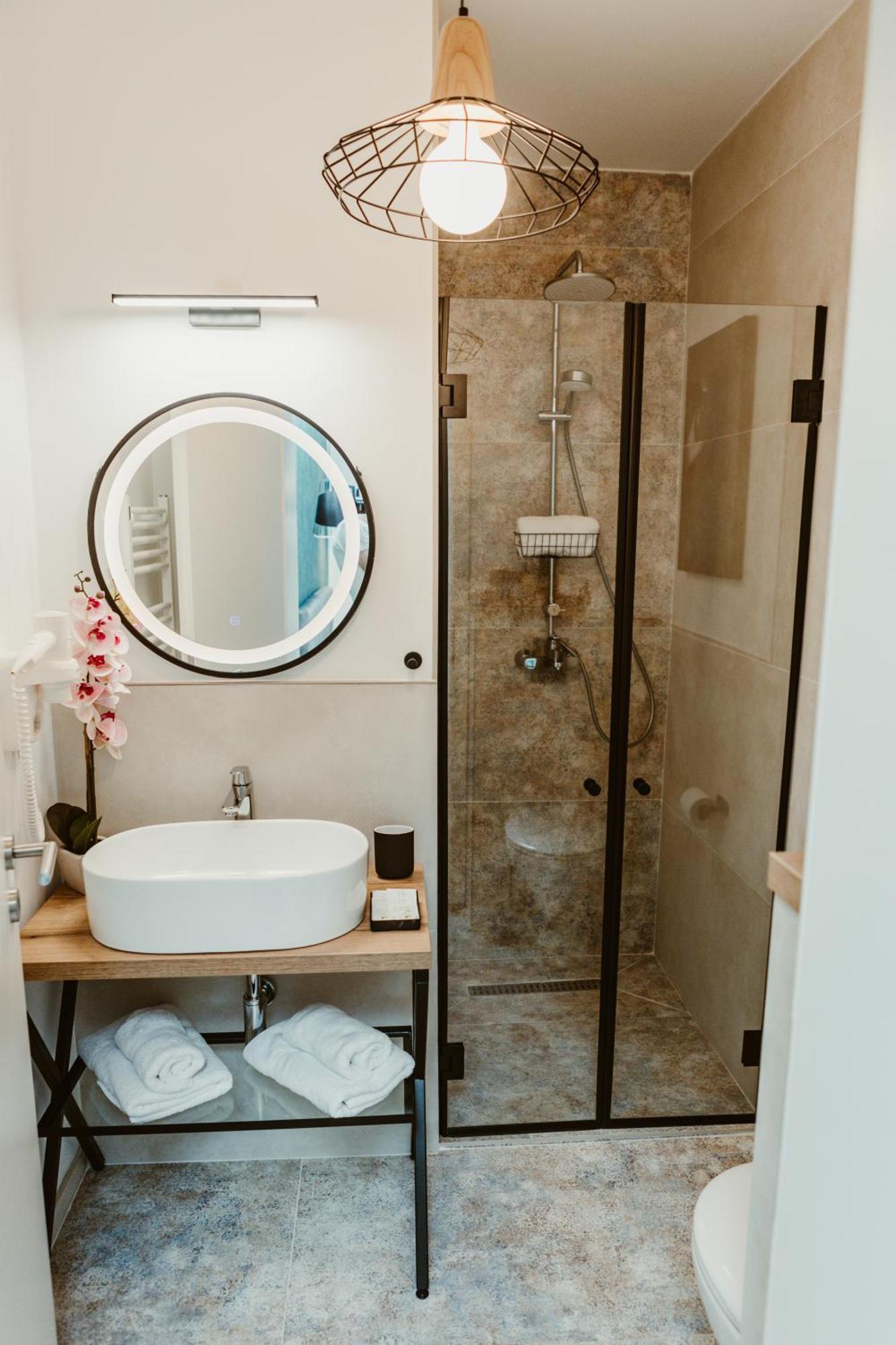 Arini White House Apartment Sibiu Exterior photo
