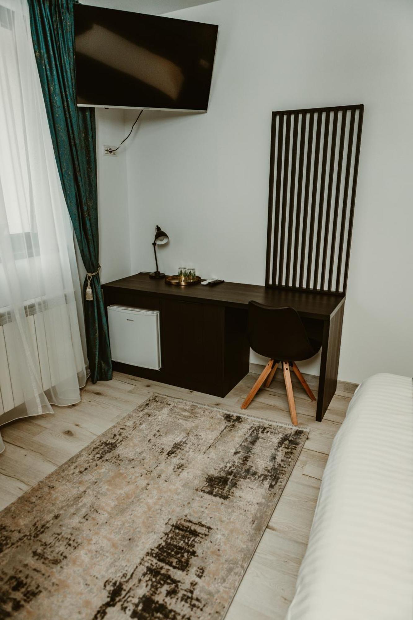 Arini White House Apartment Sibiu Exterior photo
