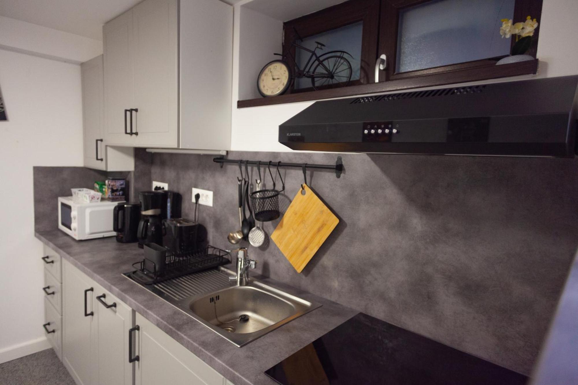 Arini White House Apartment Sibiu Exterior photo